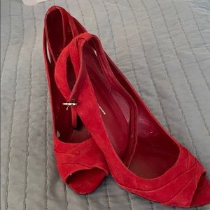 lNC shoes Red size 8